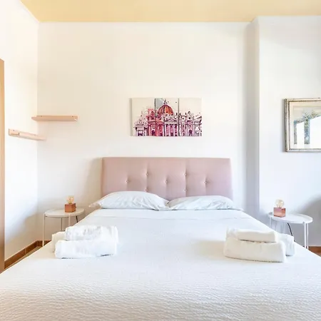 Bed & Breakfast Gregorio Vii - Deliziosa A Due Passi Da San Pietro